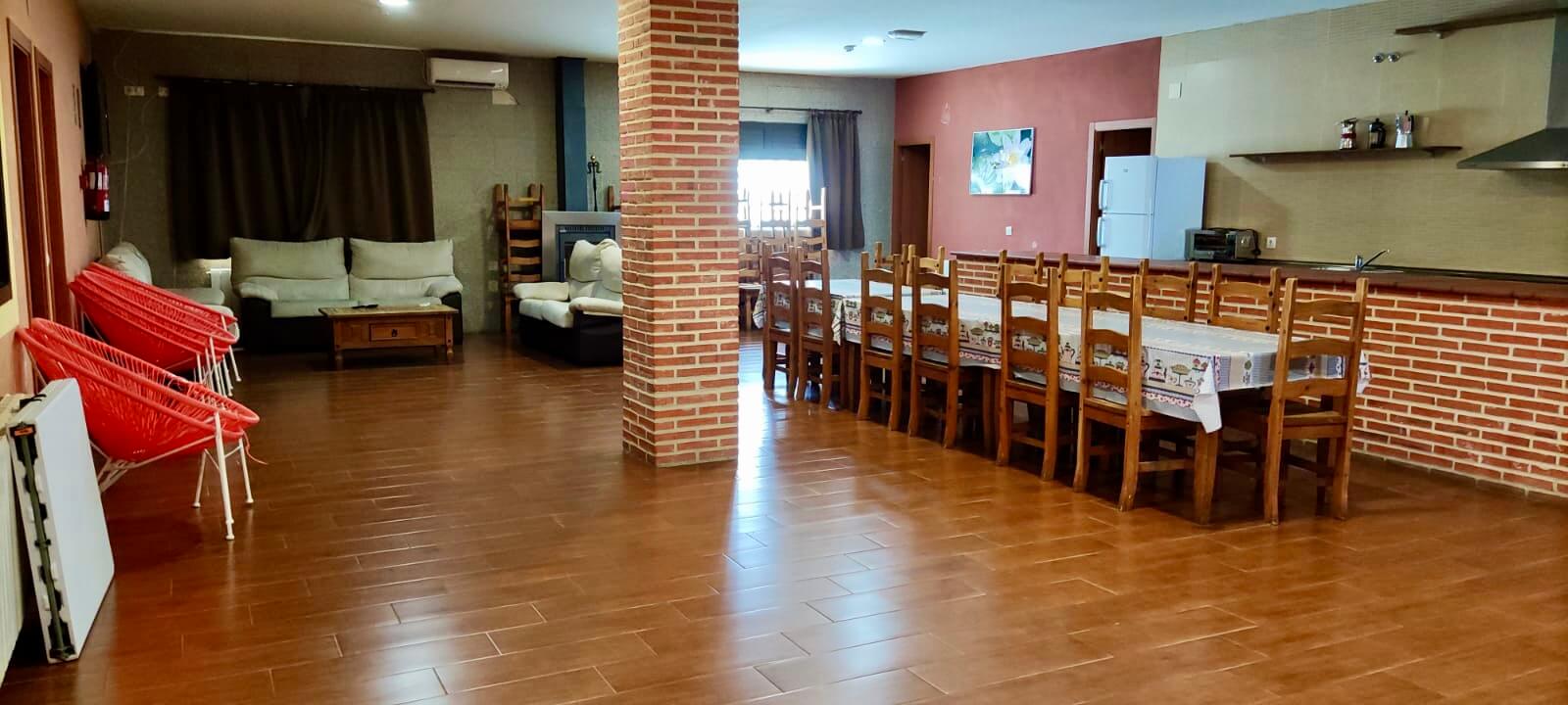 df63b3e0-e6c4-4bac-804c-d61f3f296390