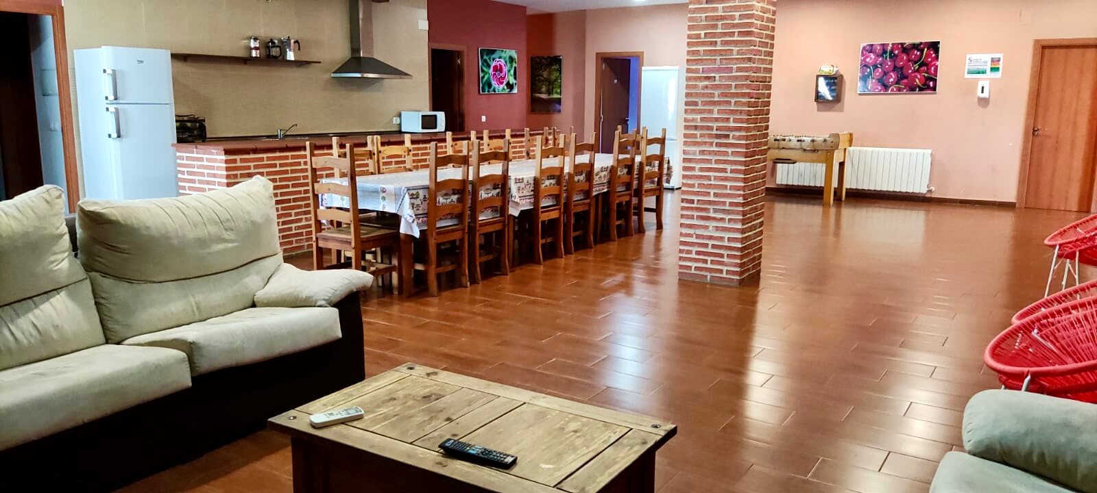 fbb351a3-48f6-4f2a-a95f-16c26b058e36